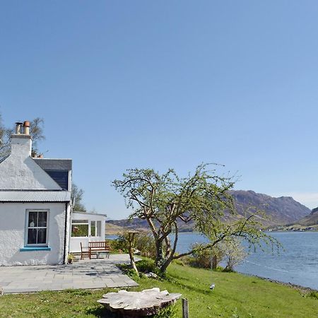 Loch Shore Cottage Dornie Esterno foto