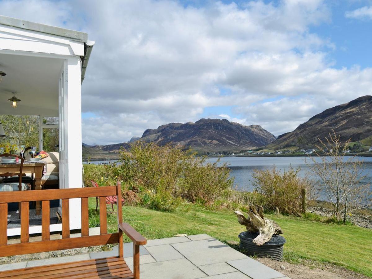Loch Shore Cottage Dornie Esterno foto